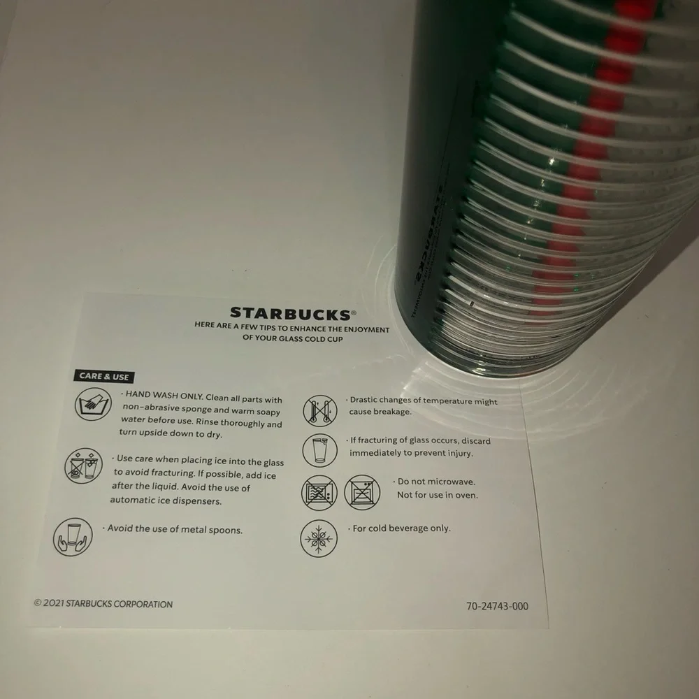 Starbucks Winter 2021 Collection Glass Holiday Cup - Picture 6 of 6